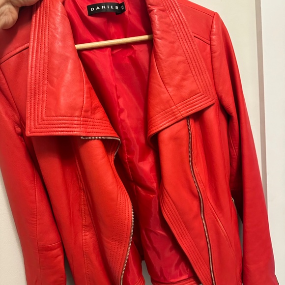 Leather jacket, Danier - Picture 2 of 4